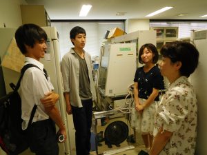 研究室内 説明